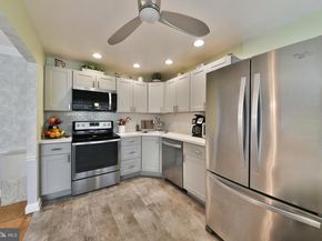 3217 Lester Place, Philadelphia PA 19154