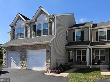 428 Green View Court
