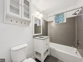 18 9TH Street NE 304, Washington DC 20002