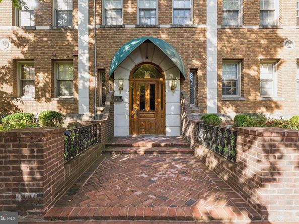 18 9TH Street NE 304, Washington DC 20002