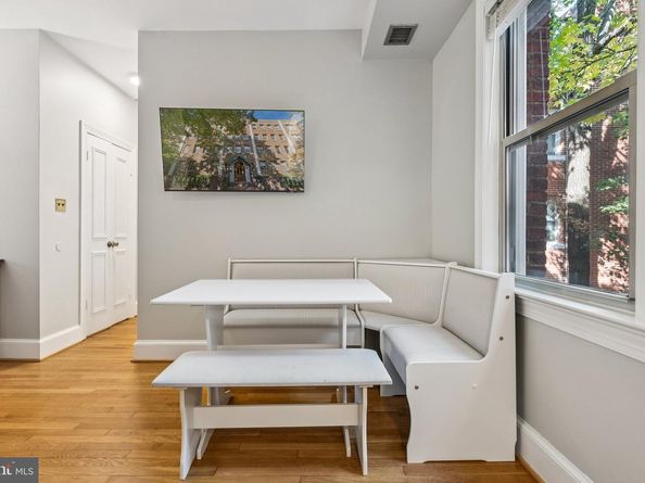 18 9TH Street NE 304, Washington DC 20002