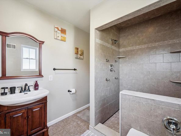 112 Nevin Street, Ridley Park PA 19078