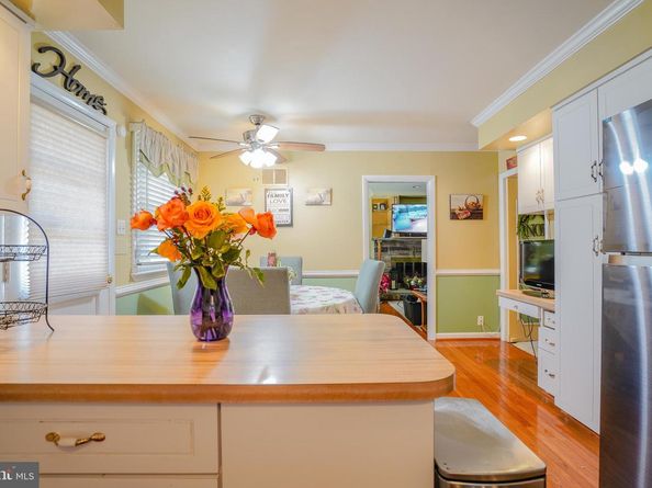 245 Barclay Circle, Cheltenham PA 19012