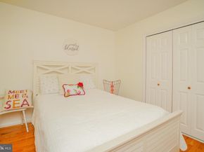 245 Barclay Circle, Cheltenham PA 19012