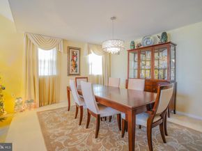 245 Barclay Circle, Cheltenham PA 19012