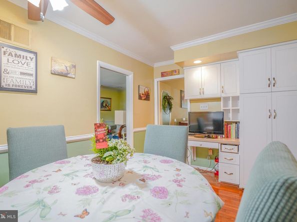 245 Barclay Circle, Cheltenham PA 19012