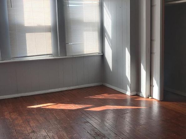 2653 S Robinson Street, Philadelphia PA 19142