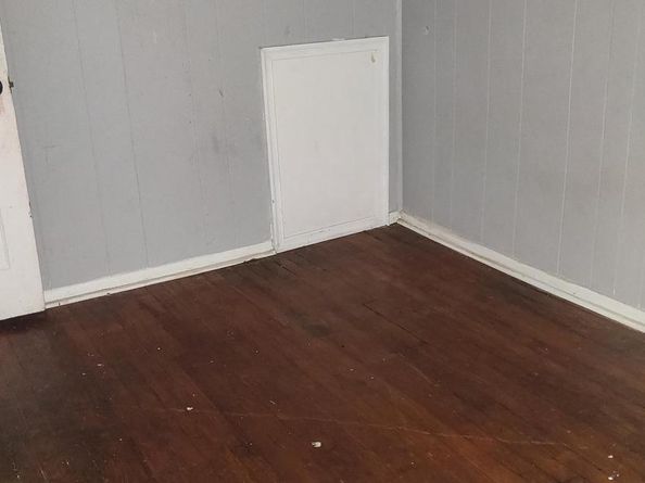 2653 S Robinson Street, Philadelphia PA 19142