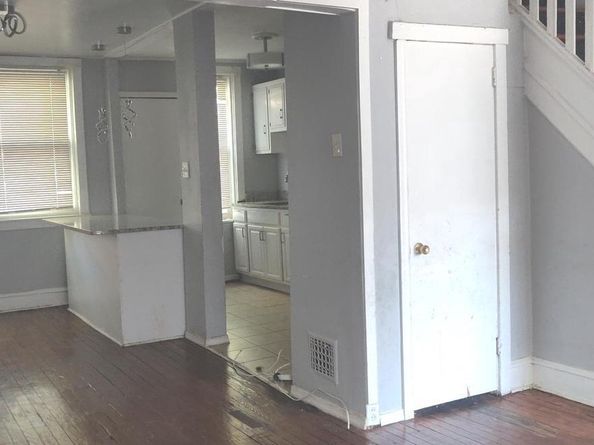 2653 S Robinson Street, Philadelphia PA 19142