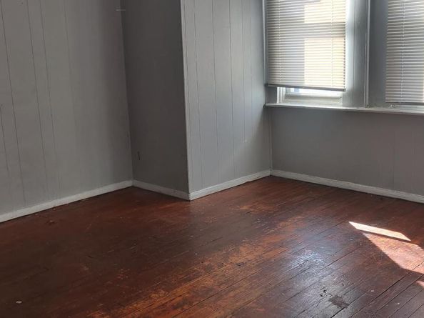 2653 S Robinson Street, Philadelphia PA 19142