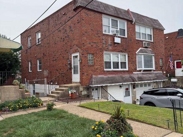 9321 Walker Street, Philadelphia PA 19114