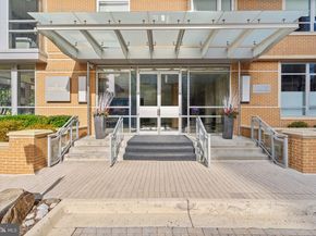 12025 New Dominion Parkway 406, Reston VA 20190