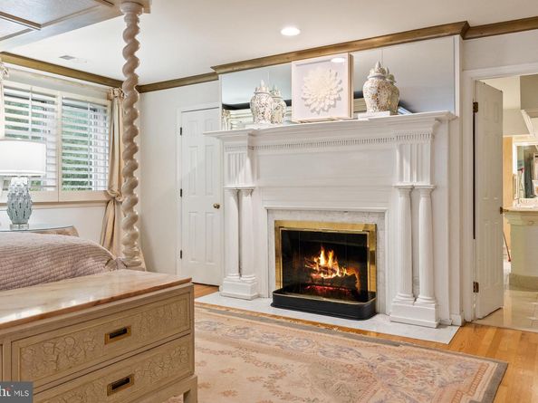 10205 Cedar Pond Drive, Vienna VA 22182