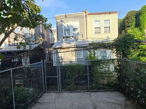 415 N 59TH Street, Philadelphia PA 19151
