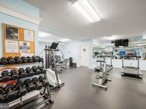 3001 Veazey Terrace NW 1623, Washington DC 20008