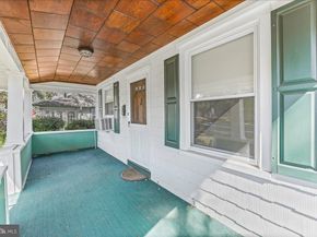 89 Saxer Avenue, Springfield PA 19064