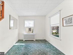 89 Saxer Avenue, Springfield PA 19064