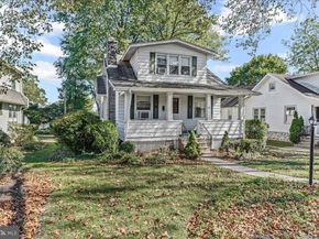 89 Saxer Avenue, Springfield PA 19064
