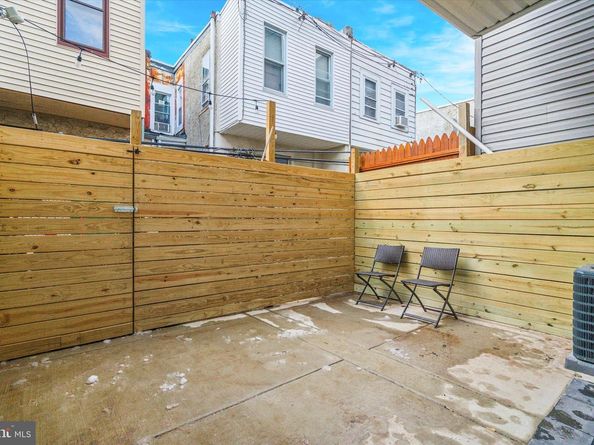 1862 N Marston Street, Philadelphia PA 19121