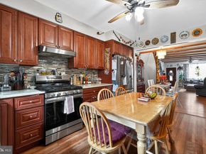 1822 S 12TH Street, Philadelphia PA 19148