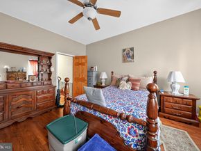 1822 S 12TH Street, Philadelphia PA 19148