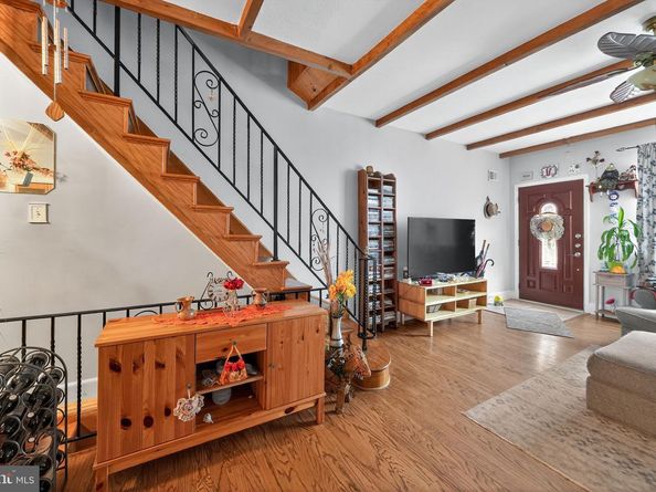 1822 S 12TH Street, Philadelphia PA 19148