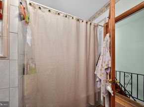 1822 S 12TH Street, Philadelphia PA 19148