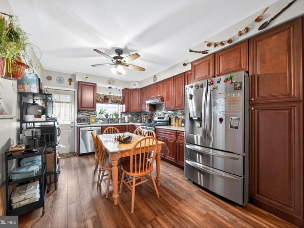 1822 S 12TH Street, Philadelphia PA 19148