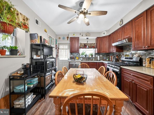1822 S 12TH Street, Philadelphia PA 19148