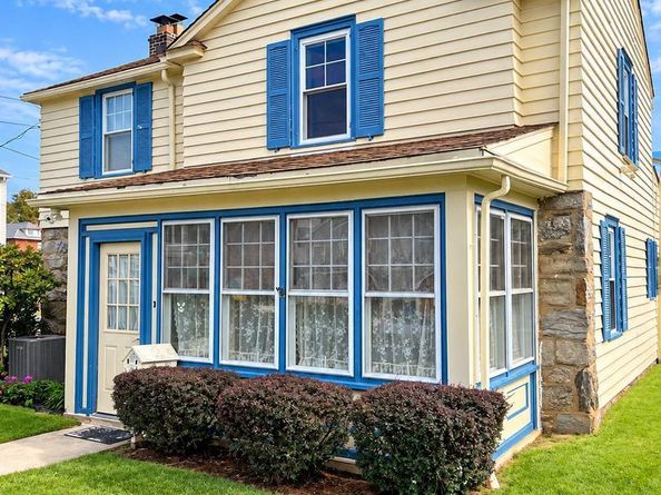 7329 Dungan Road, Philadelphia PA 19111