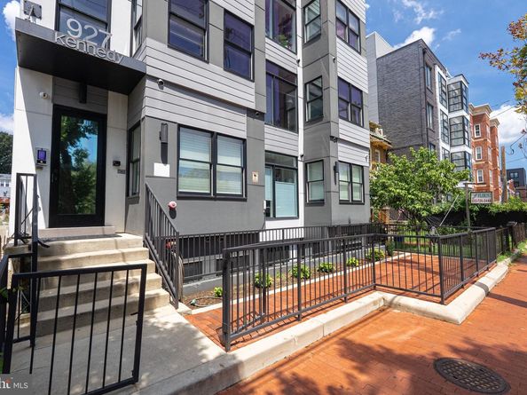 927 Kennedy Street NW 403, Washington DC 20011