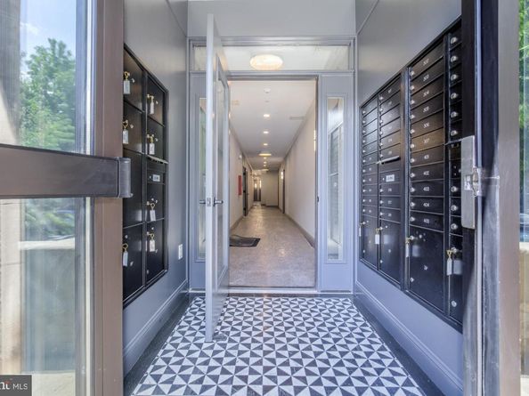 933 N Street NW 102, Washington DC 20001