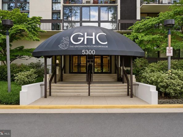 5300 Holmes Run Parkway 1206, Alexandria VA 22304