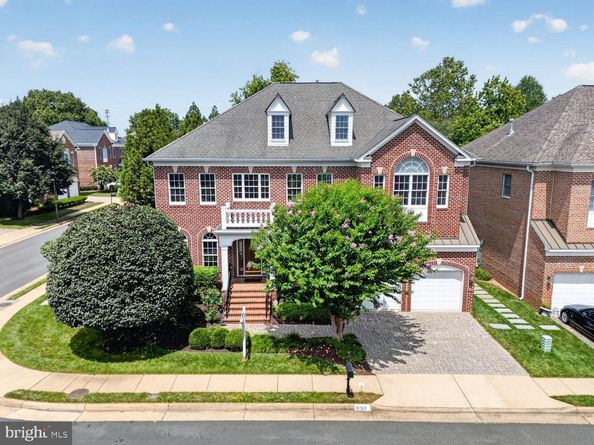 8263 Trailwood Court, Vienna VA 22182