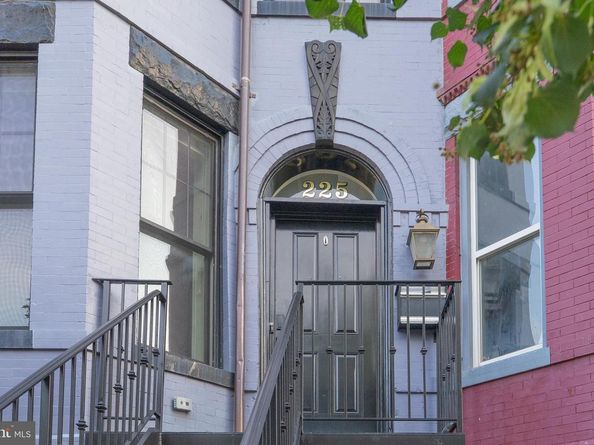 225 R Street NW, Washington DC 20001