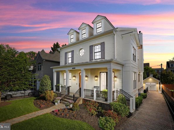 2600 12TH Street N, Arlington VA 22201