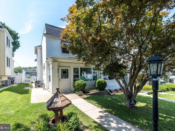 405 W Eleventh Avenue, Conshohocken PA 19428
