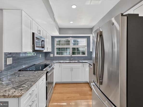 7742 New Providence Drive 108, Falls Church VA 22042