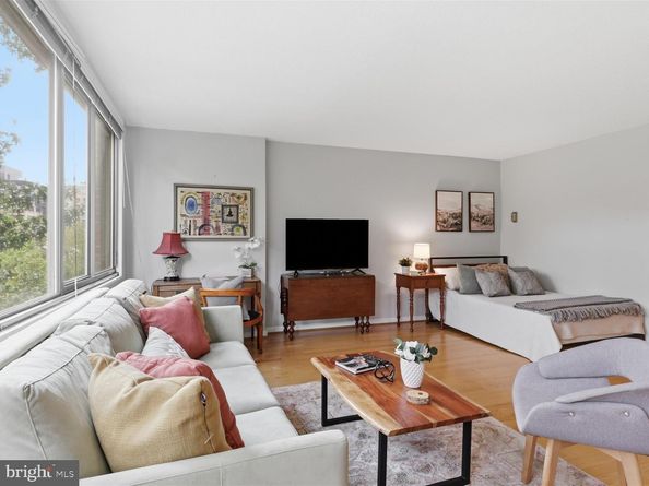 2201 L Street NW 409, Washington DC 20037