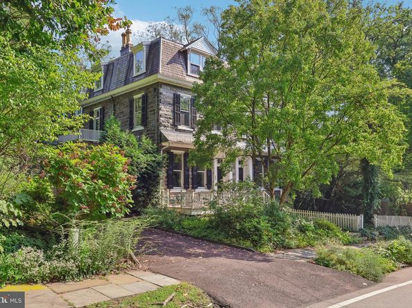 202 W Chestnut Hill Avenue, Philadelphia PA 19118
