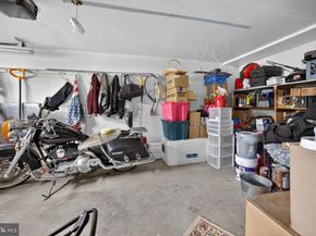 463 Pinewood Road, Philadelphia PA 19116