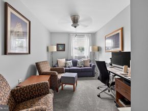 463 Pinewood Road, Philadelphia PA 19116