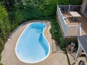 463 Pinewood Road, Philadelphia PA 19116