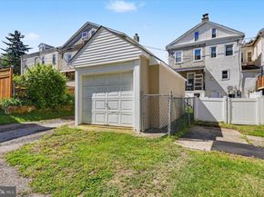 208 W 7TH Avenue, Conshohocken PA 19428