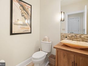 1990 Woodside Road, Yardley PA 19067