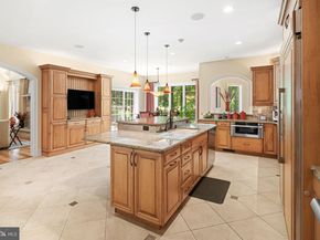 1990 Woodside Road, Yardley PA 19067