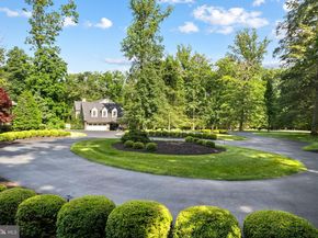 1990 Woodside Road, Yardley PA 19067