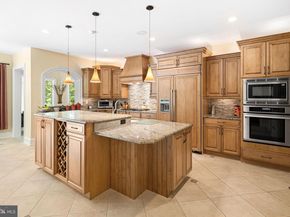 1990 Woodside Road, Yardley PA 19067