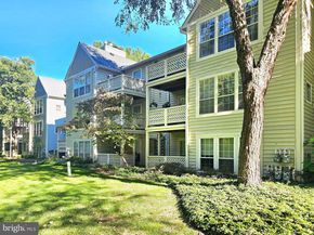 7660 Willow Point Drive, Falls Church VA 22042