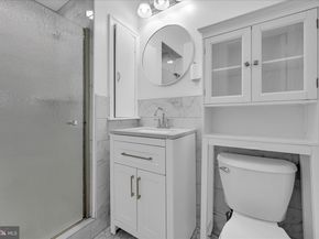 1235 E Barringer Street, Philadelphia PA 19119